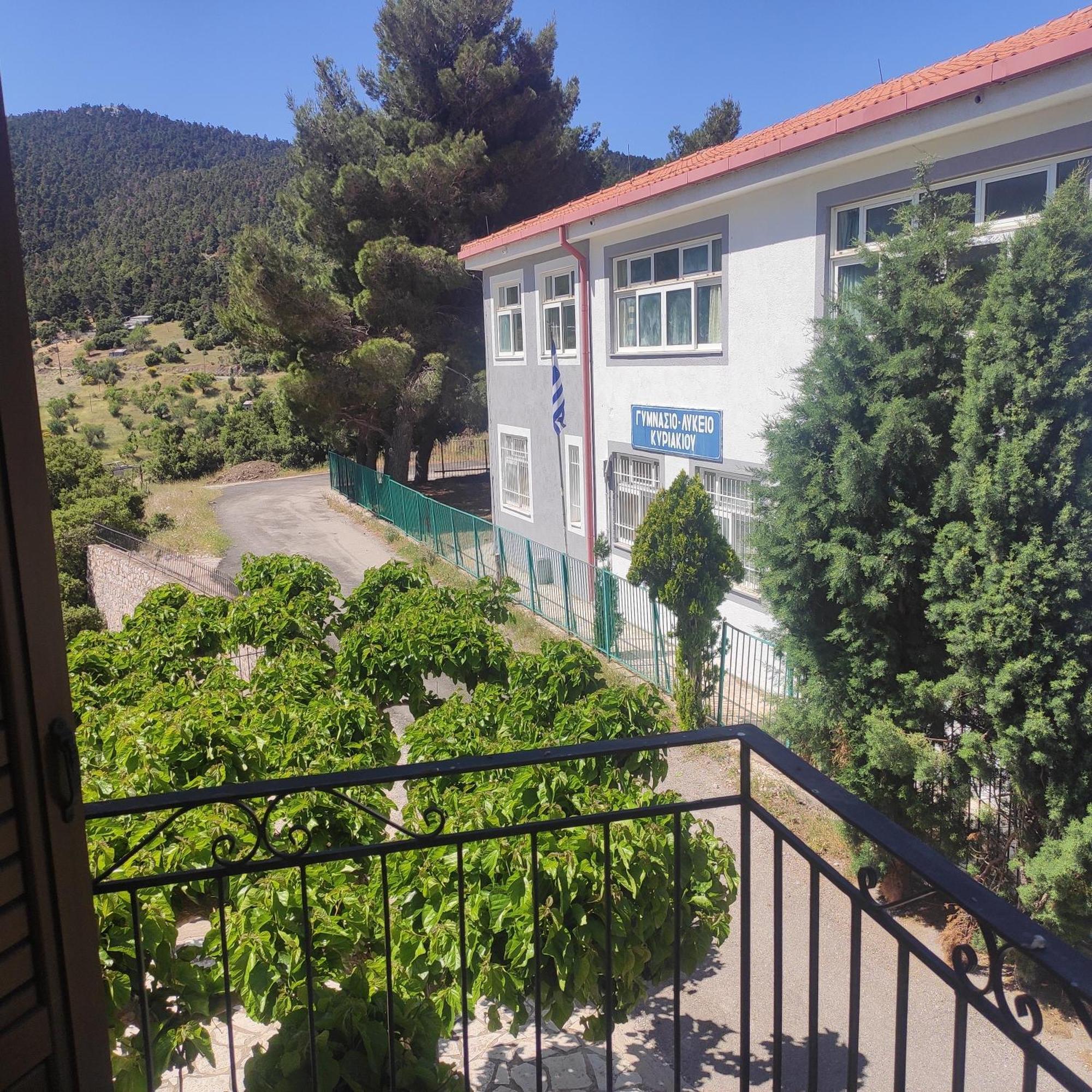 Appartement Το Πέτρινο à Kiriákion Extérieur photo